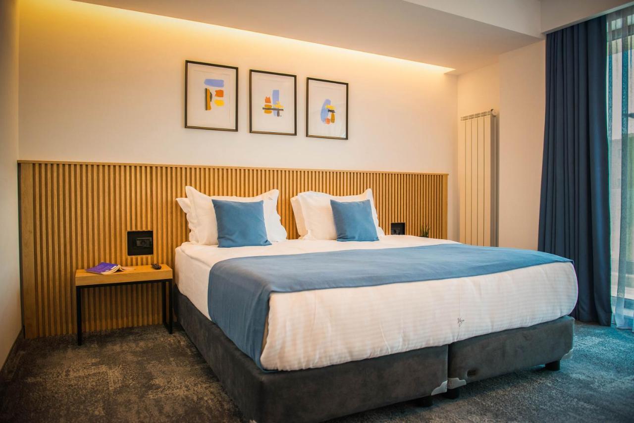 Hotel Vigo, เอโฟริเอนอร์ด ภายนอก รูปภาพ