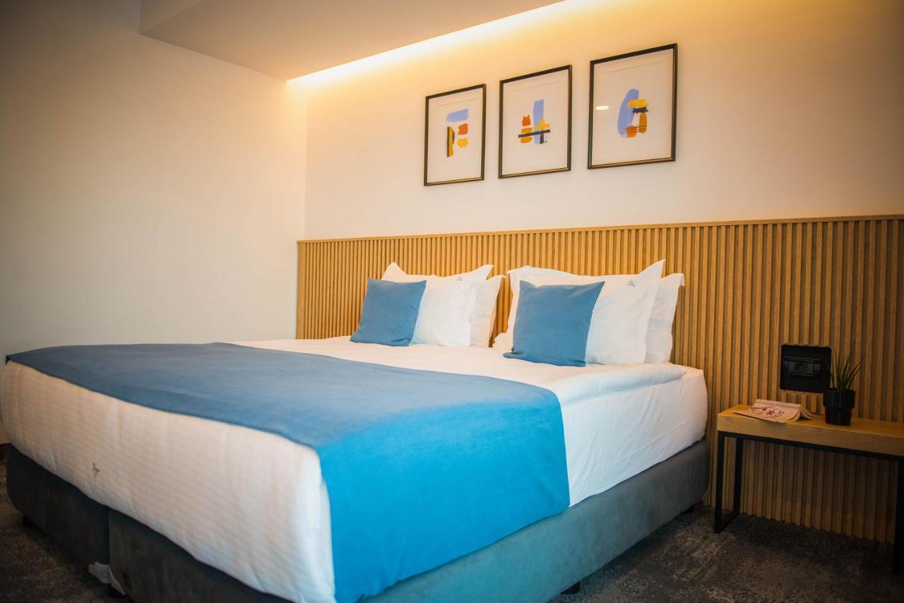 Hotel Vigo, เอโฟริเอนอร์ด ภายนอก รูปภาพ