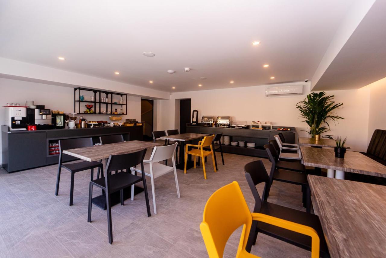 Hotel Vigo, เอโฟริเอนอร์ด ภายนอก รูปภาพ