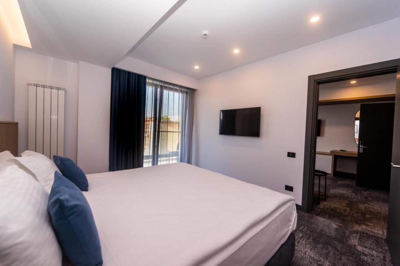 Hotel Vigo, เอโฟริเอนอร์ด ภายนอก รูปภาพ